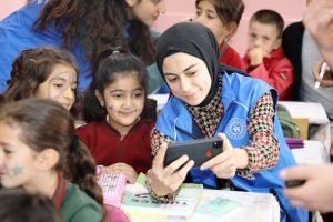 Ağrı’da “Merkezim Her Yerde” projesi devam ediyor 3 AW739509 01