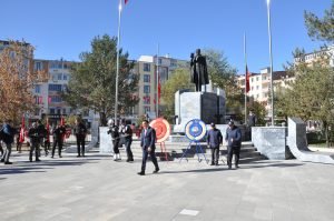 Kars'ta mehteranlı kurtuluş coşkusu 6 AW747699 02