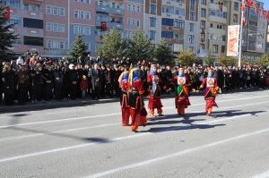 Kars'ta mehteranlı kurtuluş coşkusu 1 AW747699 04