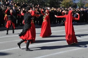 Kars'ta mehteranlı kurtuluş coşkusu 2 AW747699 05