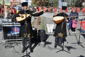 Kars'ta mehteranlı kurtuluş coşkusu 5 AW747699 08