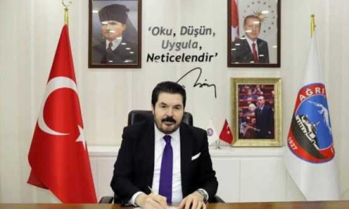 Ağrı’da öğrenciler 25 kuruş ile toplu taşıma kullanmaya devam edecek