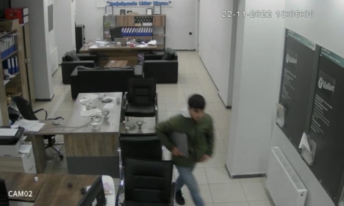 Bilgisayar çalan hırsız güvenlik kamerasına yakalandı