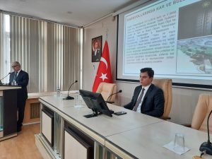 Kars'ta Kış Tedbirleri Toplantısı Yapıldı 1 AW769674 01