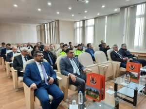 Kars'ta Kış Tedbirleri Toplantısı Yapıldı 3 AW769674 03