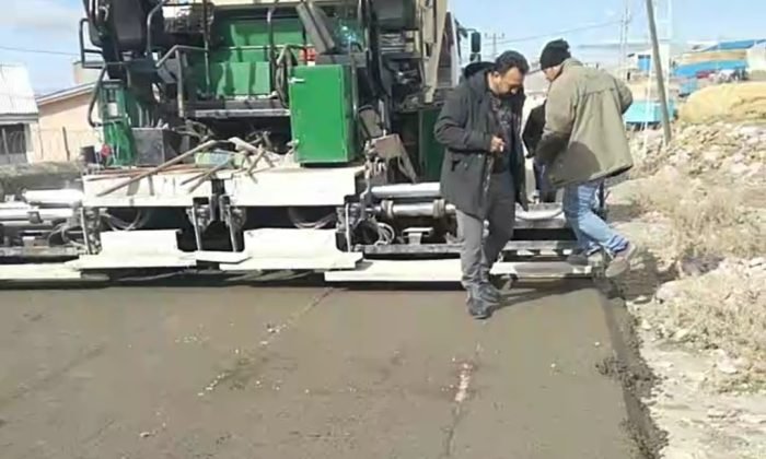 Kurdere Köyler Modern Yollara Kavuşuyor