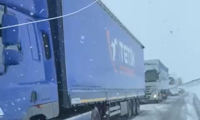 Ardahan’da Ulaşıma Kar Engeli