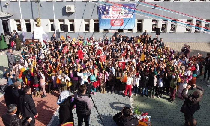 Tarih Yazan Çocuklar, İspir’de