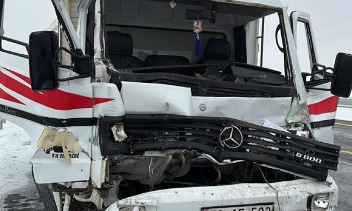 Kars’ta Zincirleme Kaza: 1’i Ağır 3 Yaralı | Kars Haber