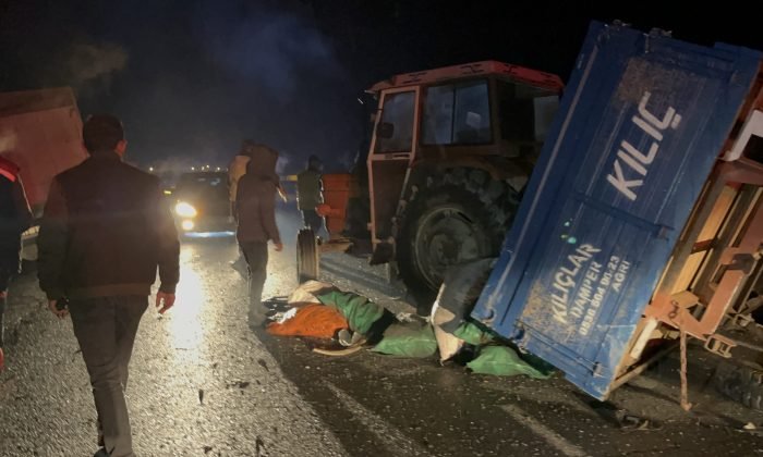 Ağrı’da zincirleme kaza: 3 yaralı
