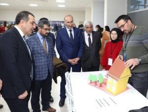 Kars’ta matematik çalıştayı 1 AW782264 04