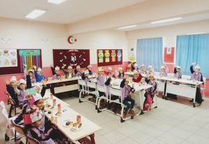 Çıldır'da ilkokul öğrencilerinden yerli malı kutlaması 1 AW782880 01