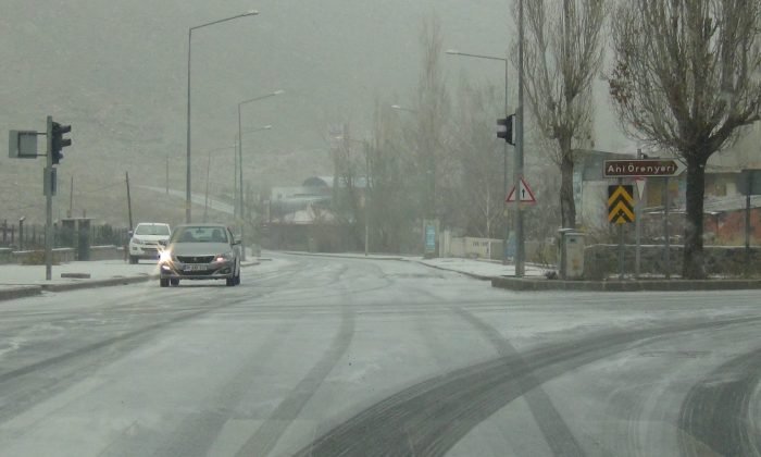 Kars’ta Yağan Kar Kısa Sürede Eridi