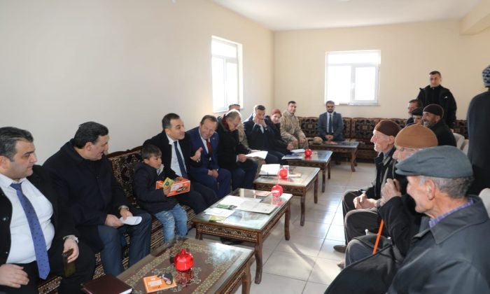Vali Öksüz’ün Köy Ziyaretleri Devam Ediyor