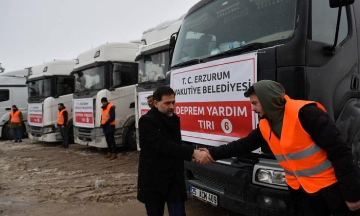Yakutiye Belediyesi’nden depremzedelere yardım eli