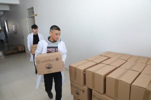 Ağrılı öğrenciler soba ve hijyen malzemesi üreterek afet bölgesine gönderiyor 3 AW829237 04