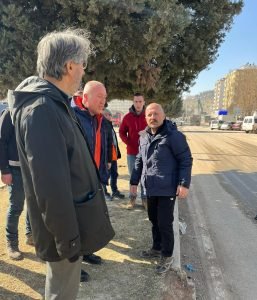 Vali Varol deprem bölgesinde enkaz çalışmalarını sürdürüyor 1 AW832159 03