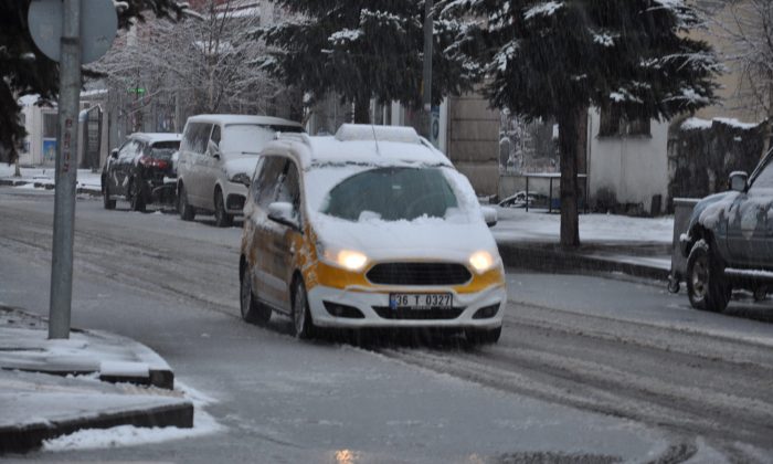 Mart ayında Kars’a kar sürprizi