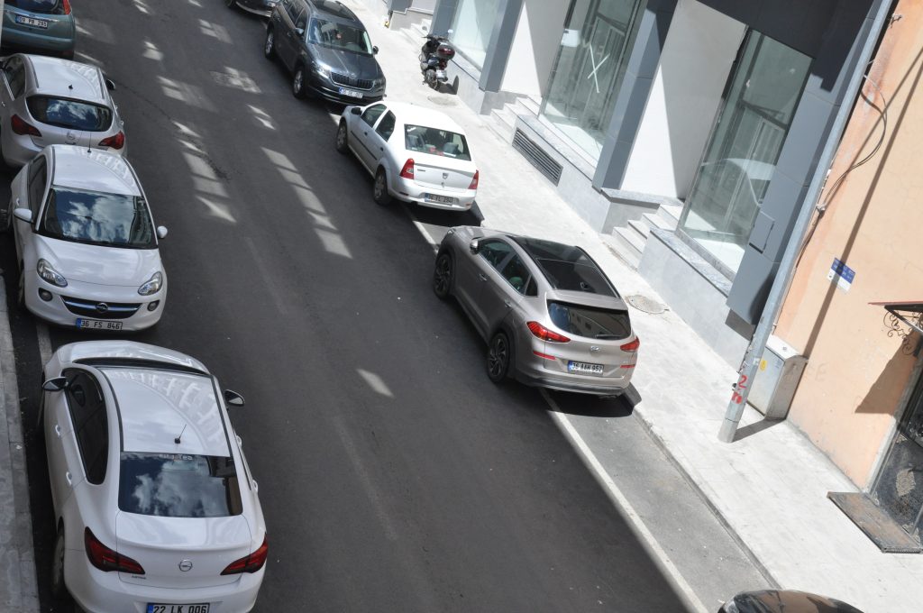 Kars’ta trafiğe kayıtlı araç sayısı 46 bin 511 oldu 1 AW877474 01