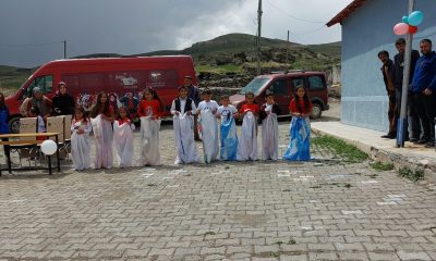 Kars’ta köy okulunda renkli 23 Nisan kutlaması