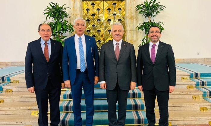 Kars’ta AK Parti İl Başkanı Değişti!